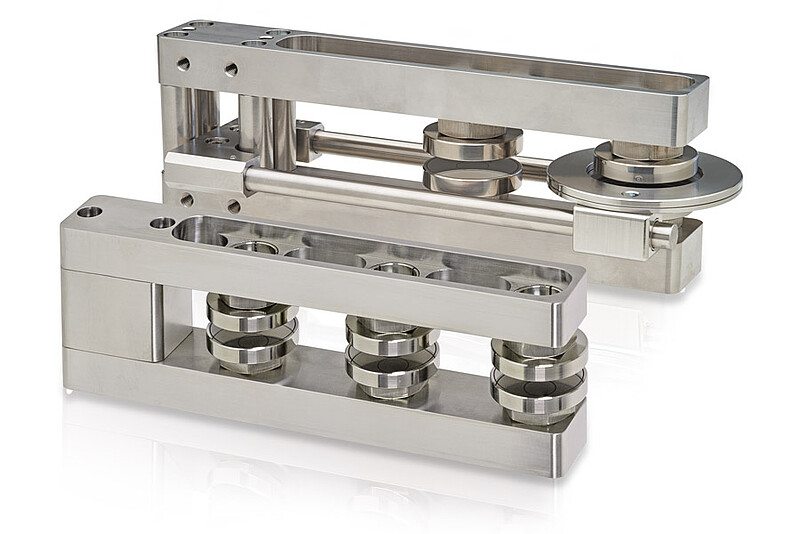 Montagebügel zur zweiseitigen Dickenmessung MA-CS-3 / MA-CS-2-C